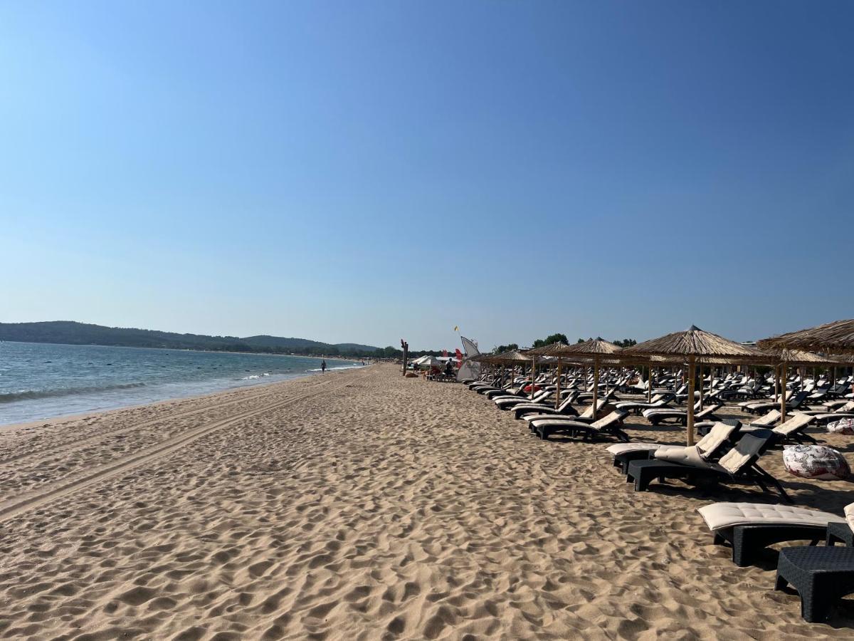 Къмпинг Градина Луксозен Апартамент Chernomorets Exterior foto